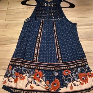 Blue flowy blouse, size small, brand daniel rainn.